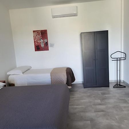 Casa Mala' Hotel Чепрано Екстериор снимка