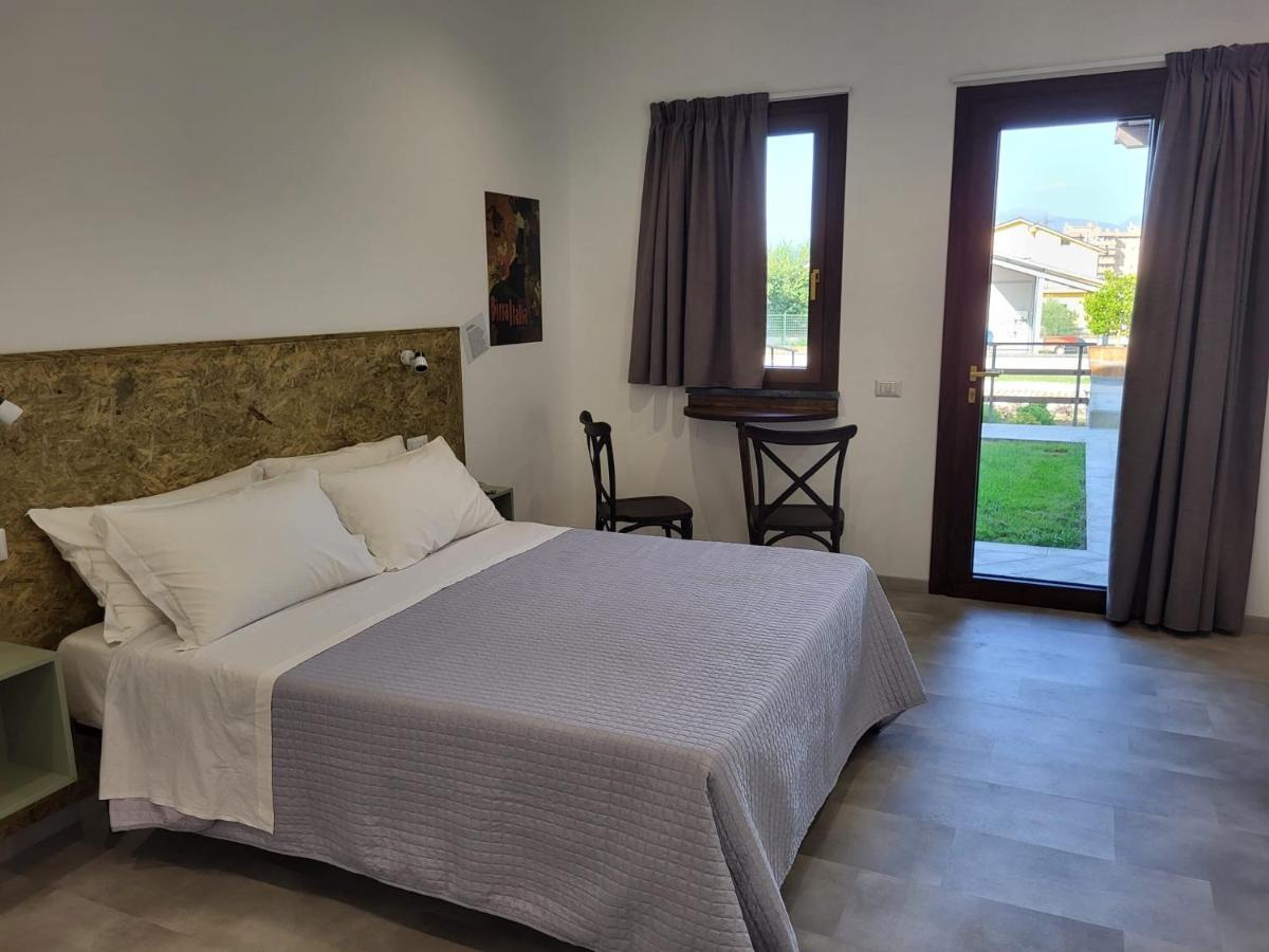 Casa Mala' Hotel Чепрано Екстериор снимка