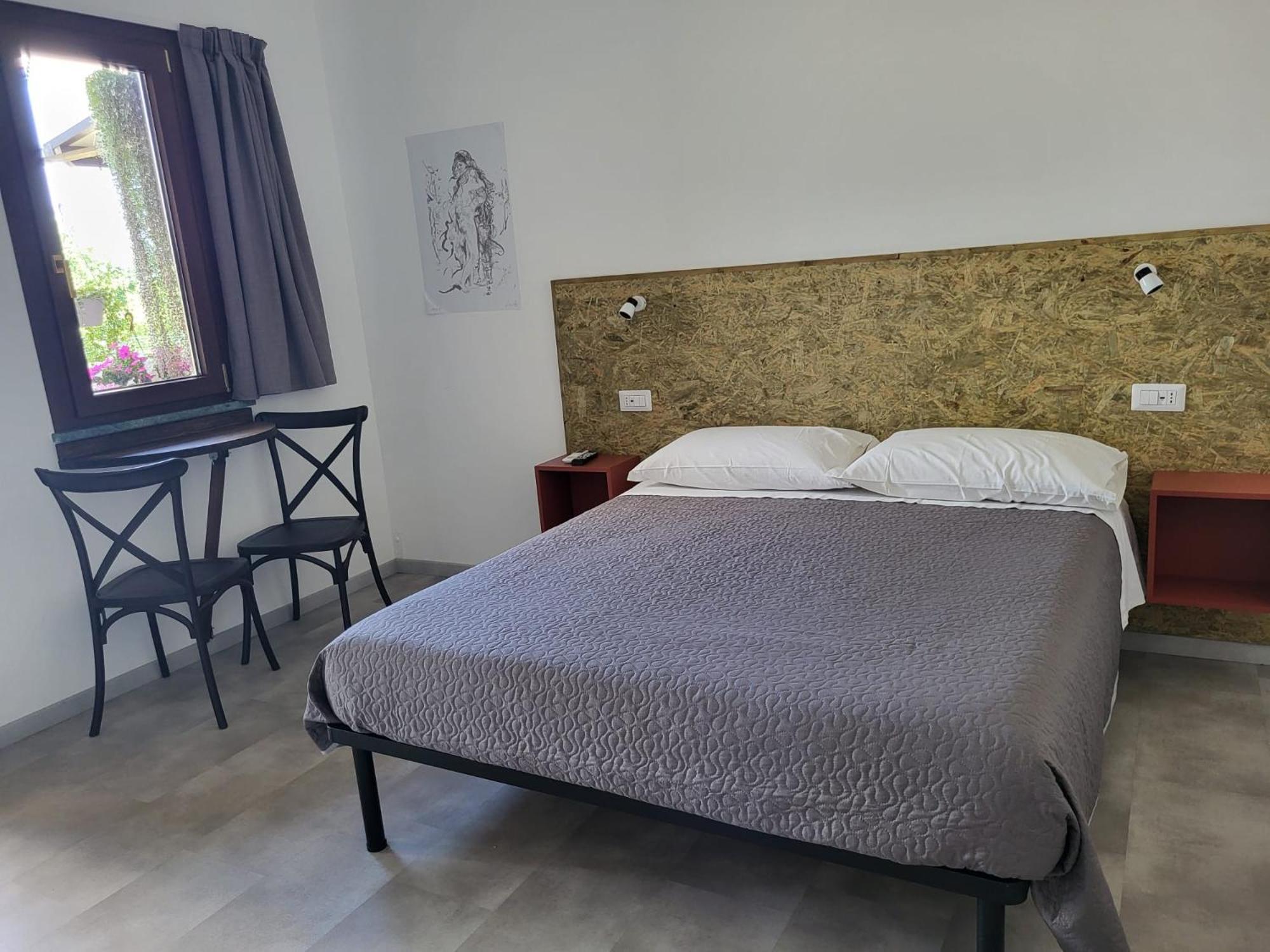 Casa Mala' Hotel Чепрано Екстериор снимка